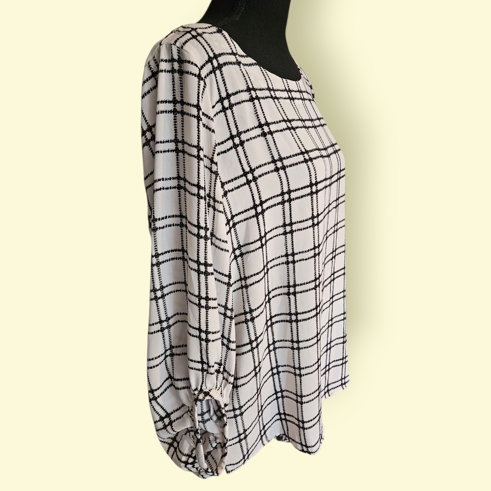 LOFT Black and White Grid Blouse - Picture 2 of 7